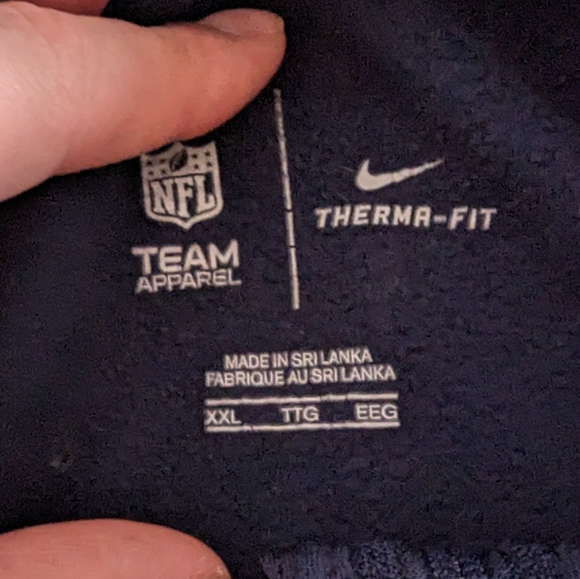 Patriots Nike therma fit hoodie - Picture 2 of 4